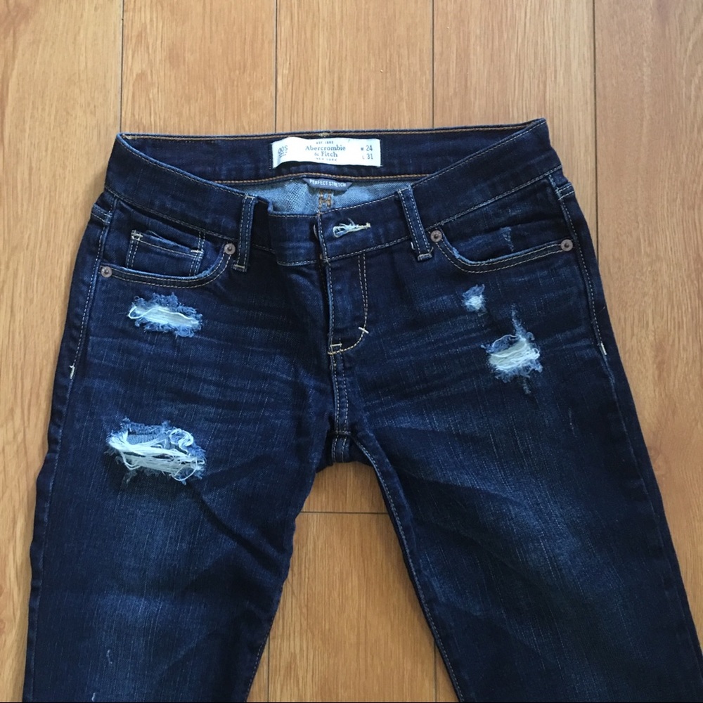 Abercrombie & Fitch Destroyed Denim